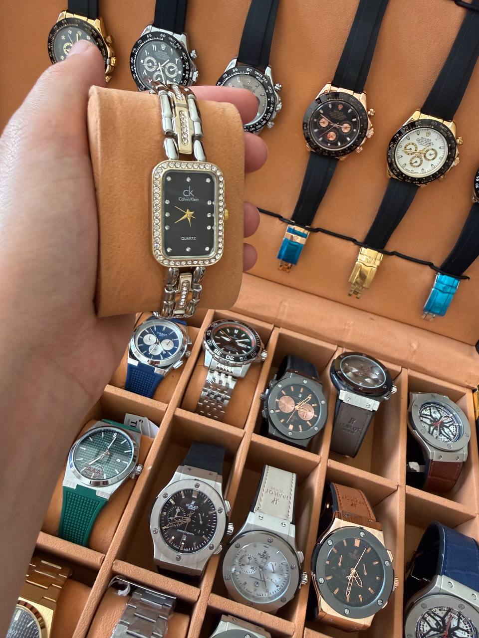Montre CK Élégance Strass