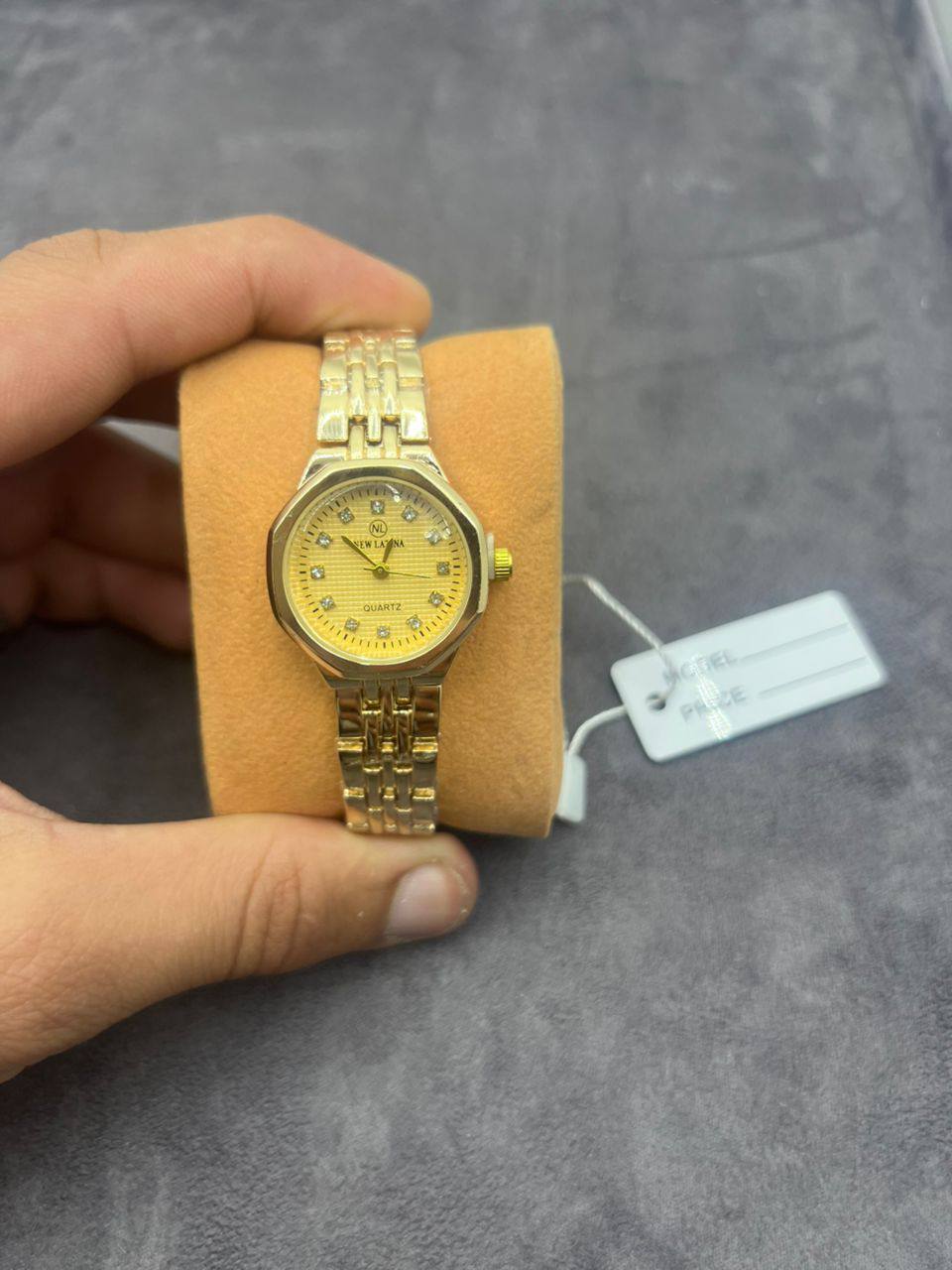 Montre Femme New Latina Élégance Octogonale