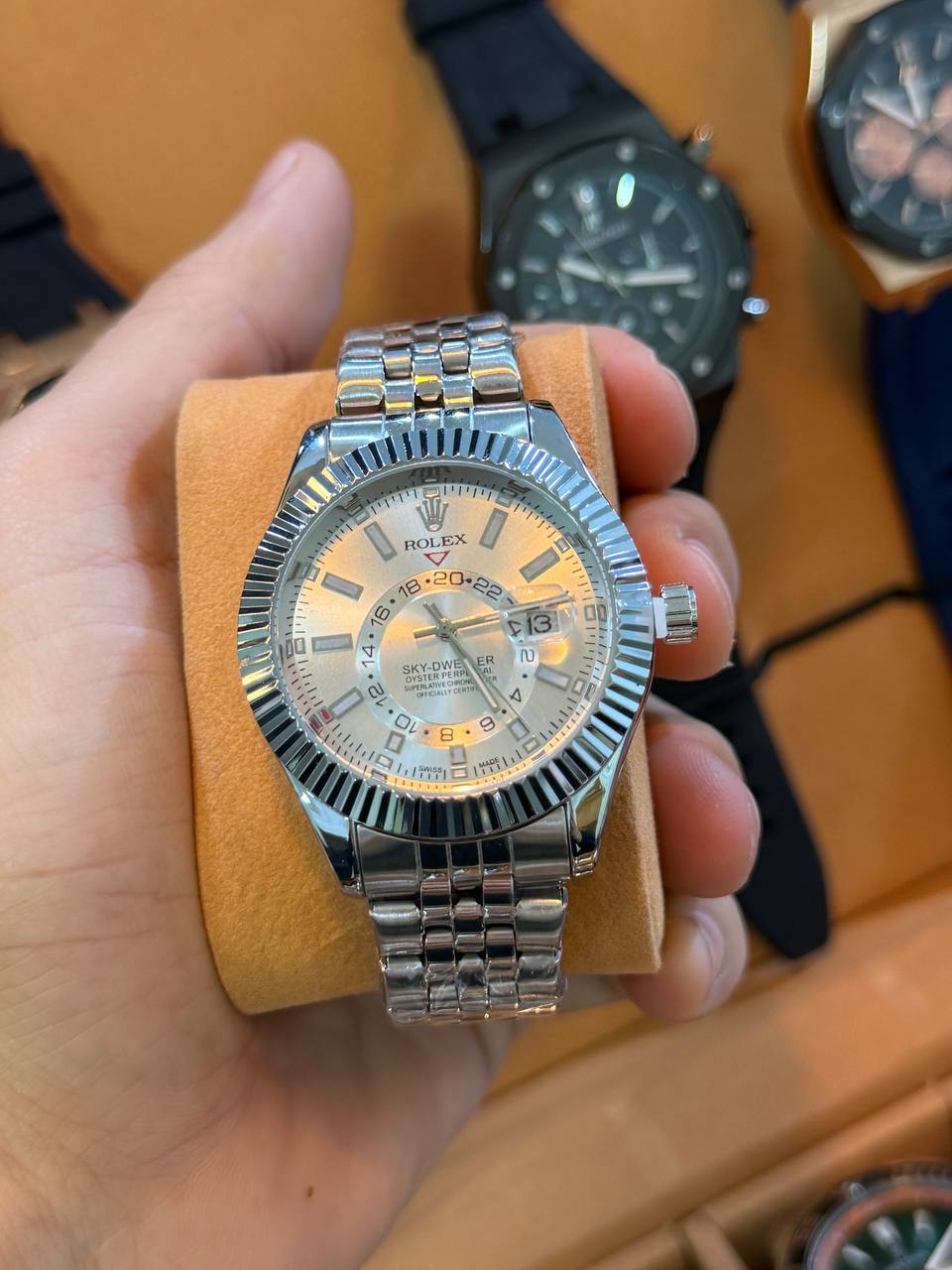 Montre Rolex Sky-Dweller