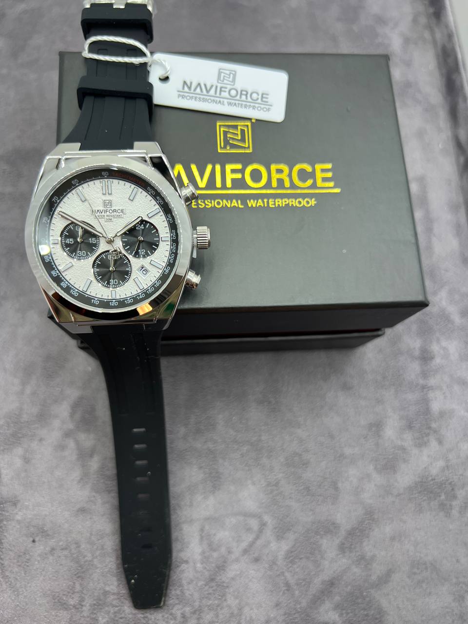 Montre Naviforce Chronographe Sport