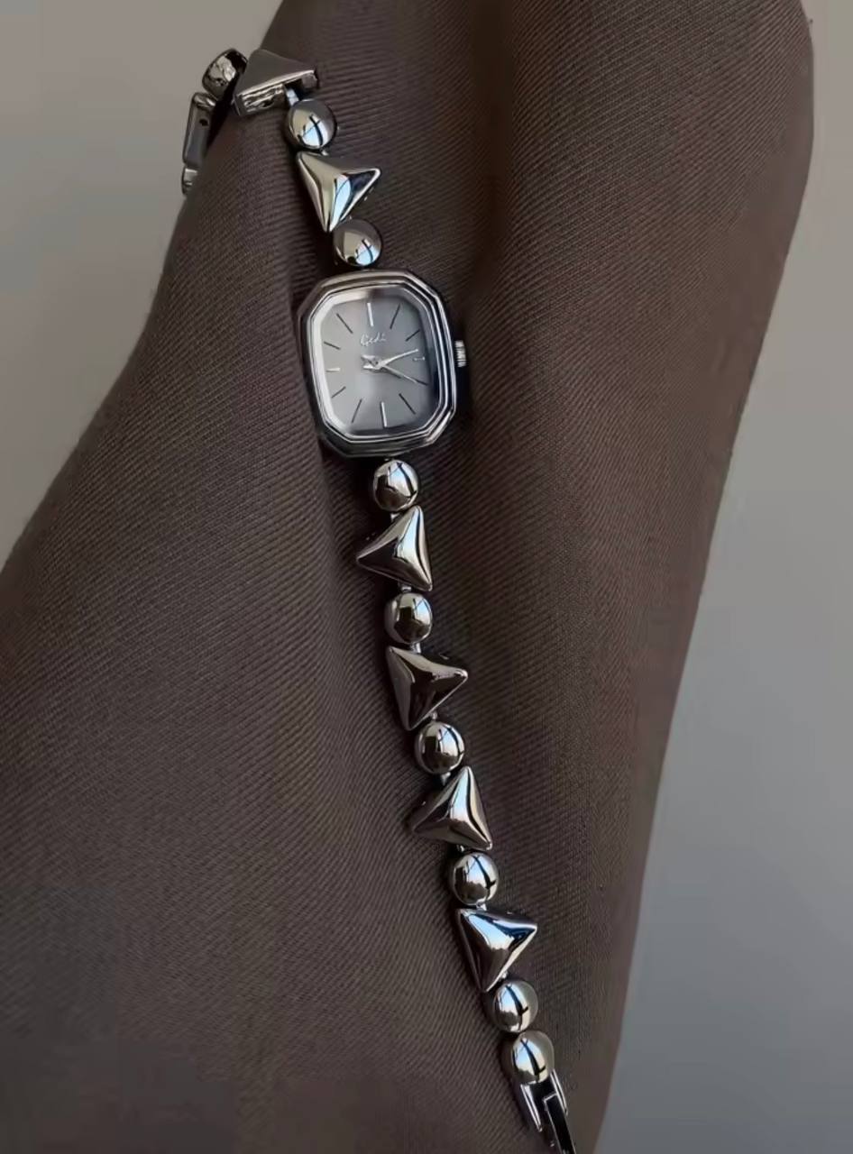 Montre GEDI Bracelet Bijou Chaîne Triangle