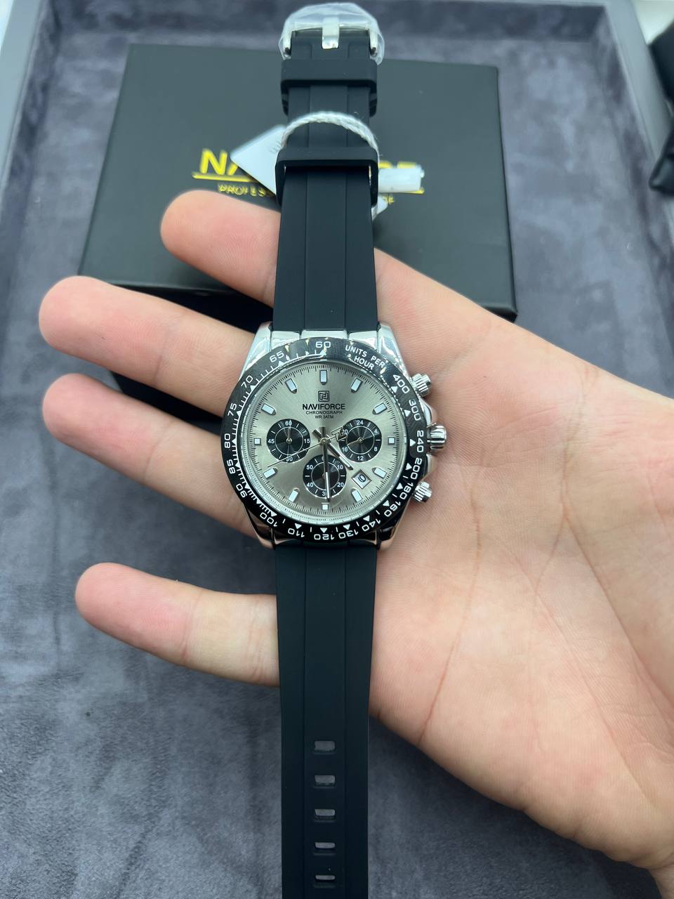 Montre Chronographe NAVIFORCE Sport Élégance