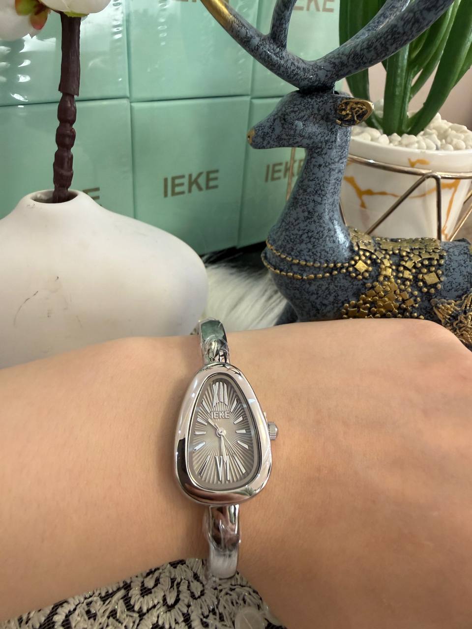 Montre Bracelet Serpent Élégance IEKE