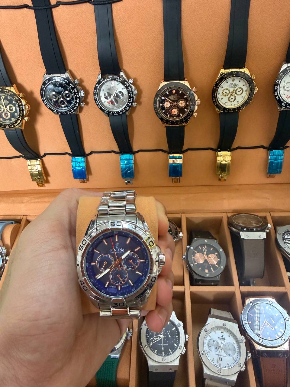 Montre Festina Chronographe Day-Date