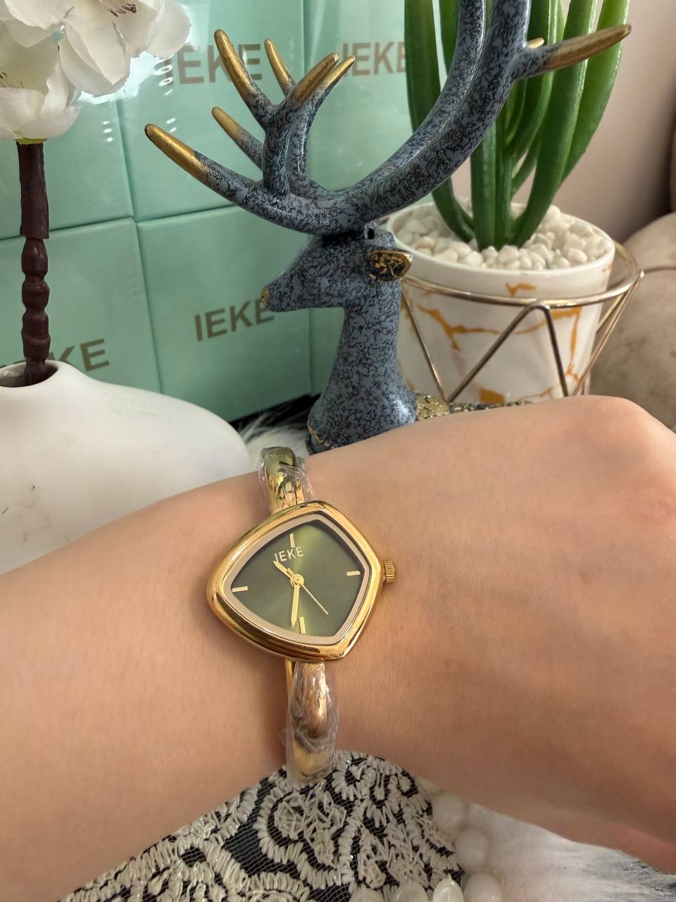 Montre IEKE Élégante Bracelet Jonc