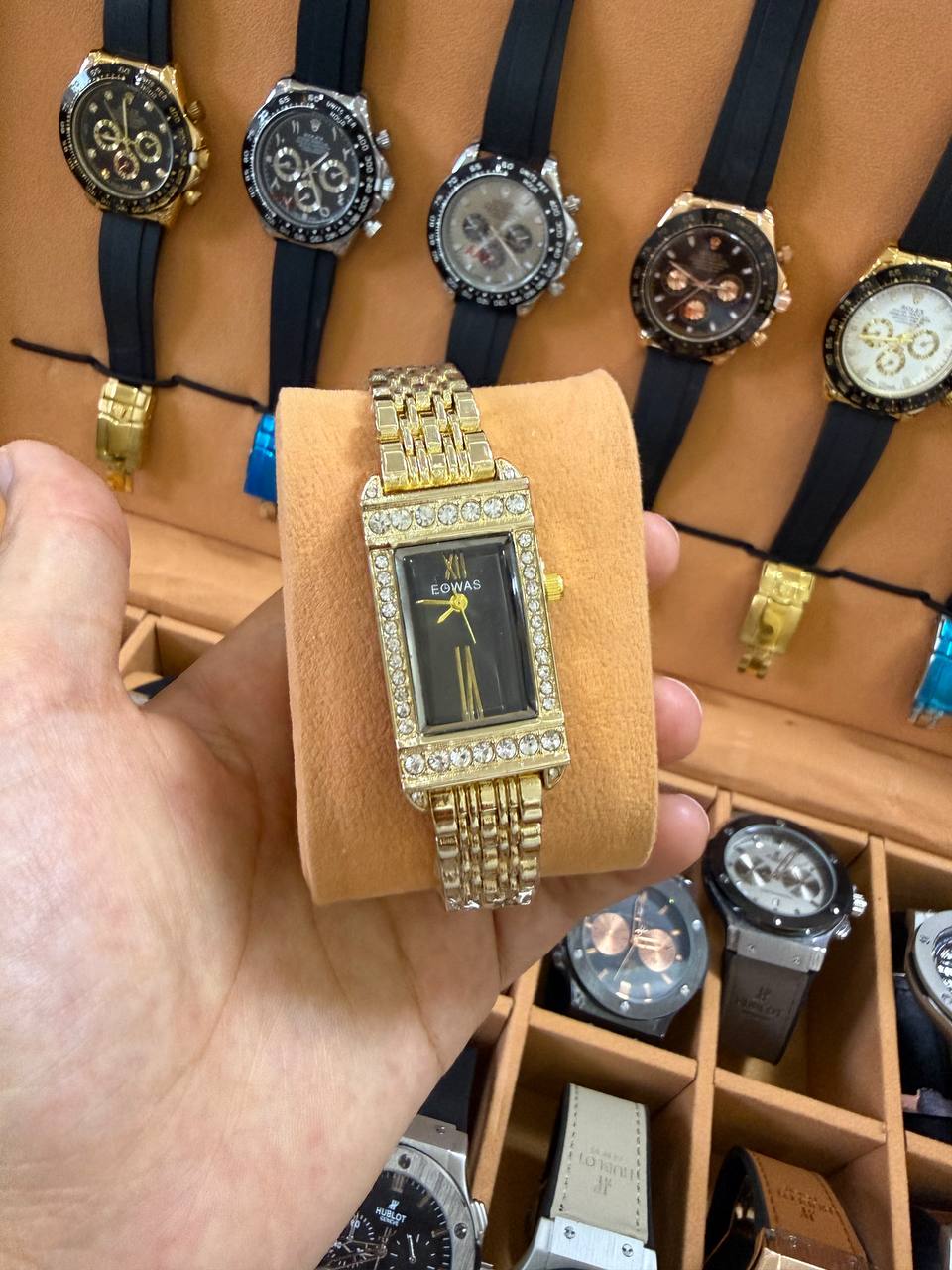 Montre Femme Rectangulaire Strass