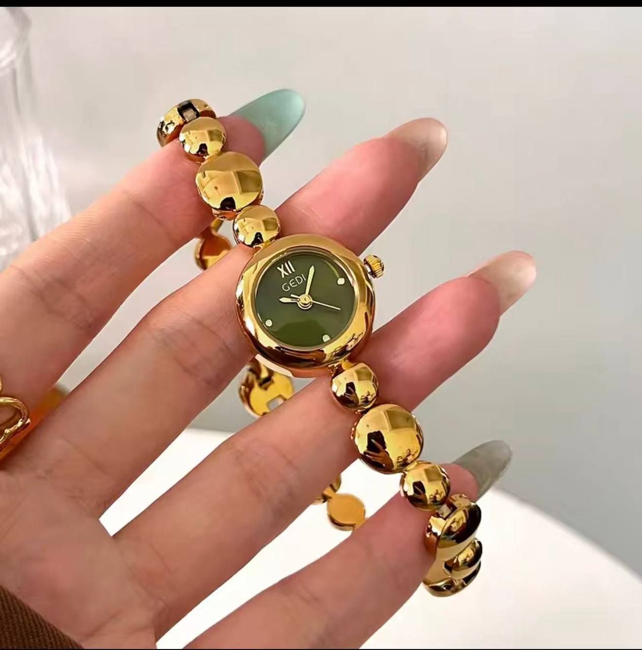 Montre Bracelet Perlé GEDI