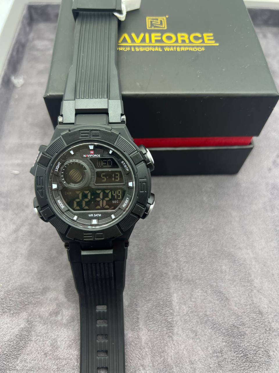 Montre Naviforce Sport Digitale Étanche