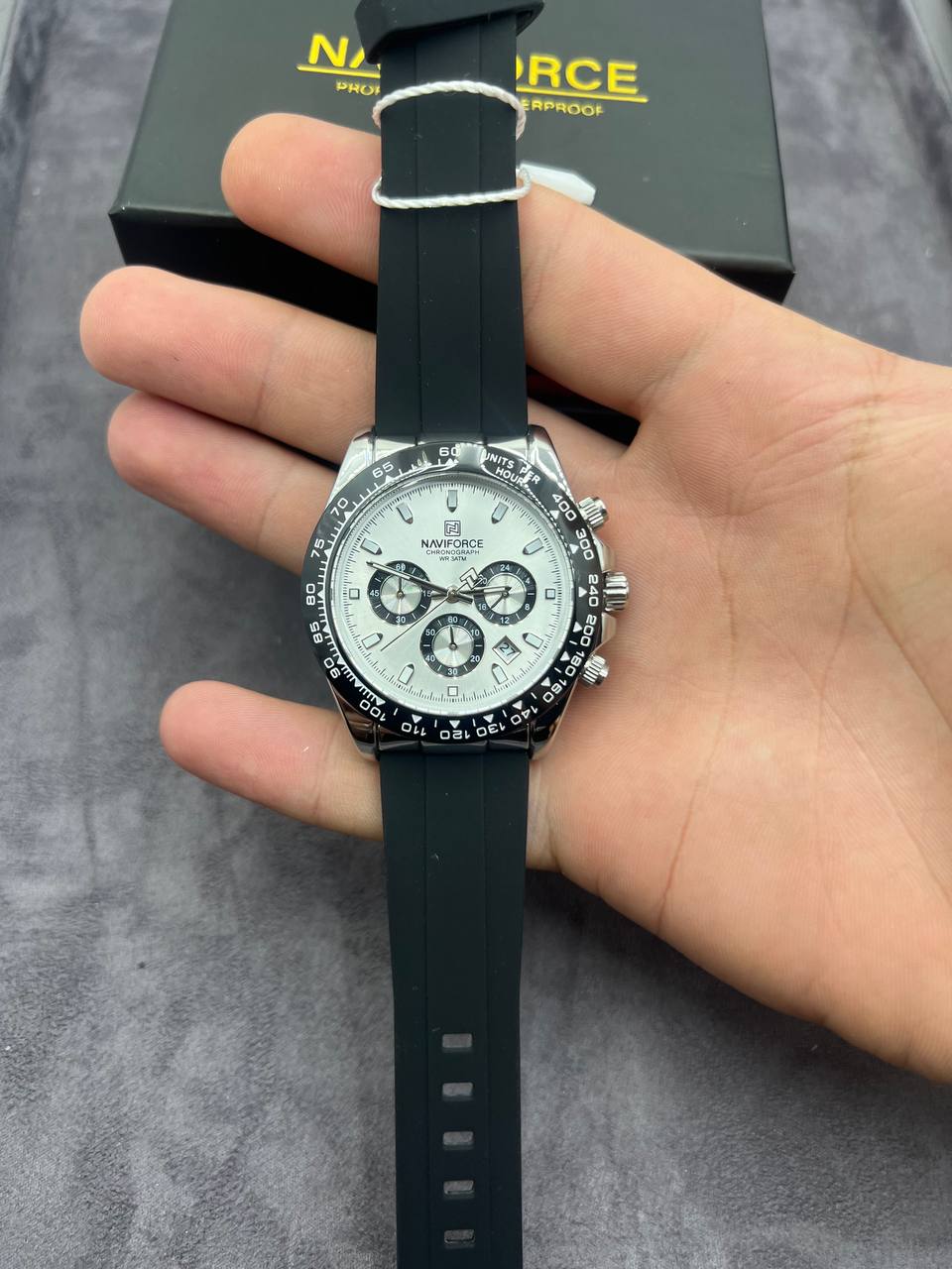 Montre Chronographe NAVIFORCE Sport Élégance