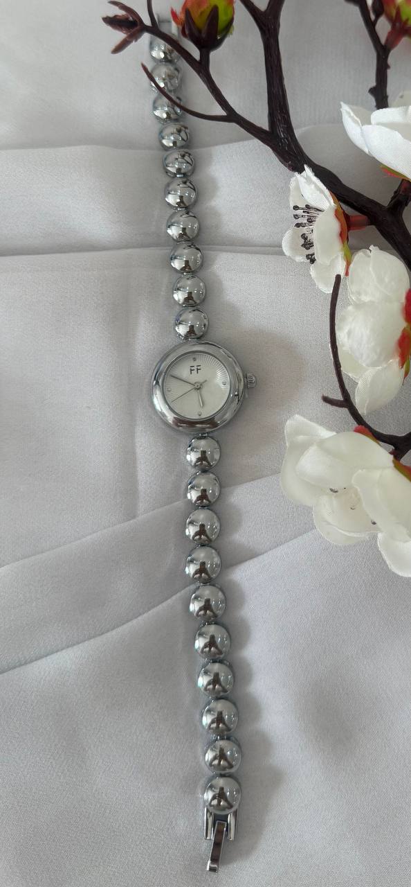 Montre Bracelet Perles FF