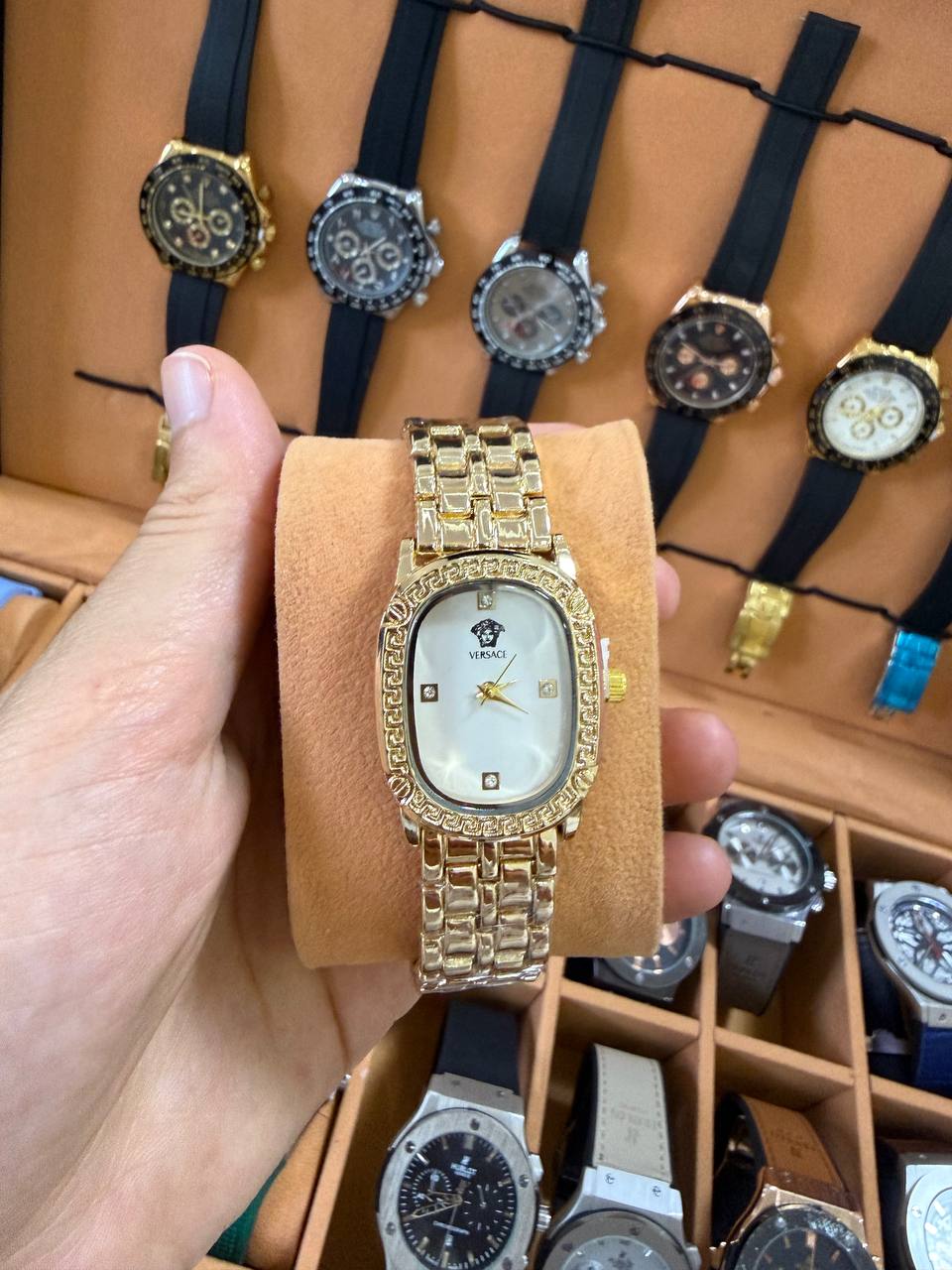 Montre Versace Élégance Bicolore