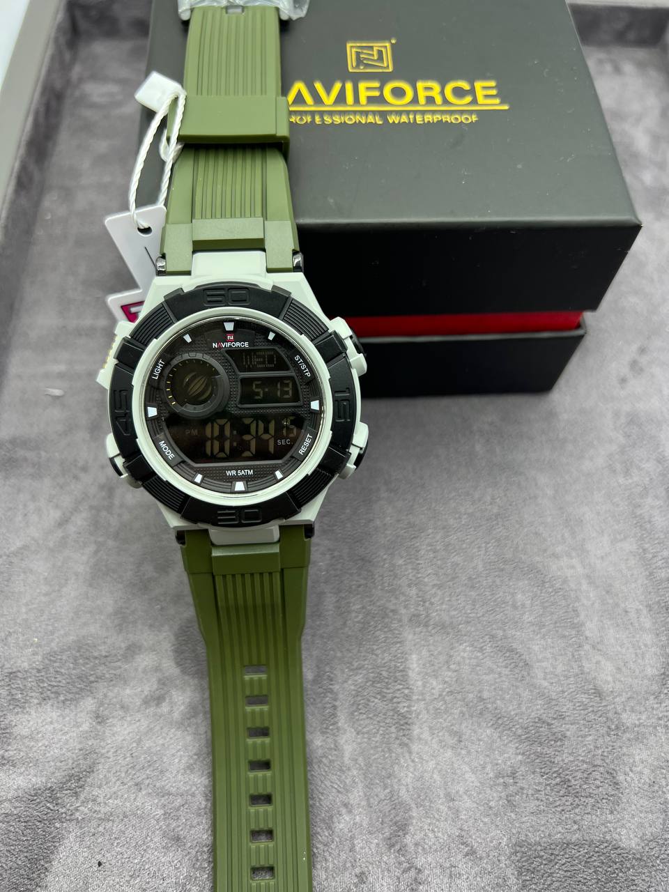 Montre Naviforce Sport Digitale Étanche
