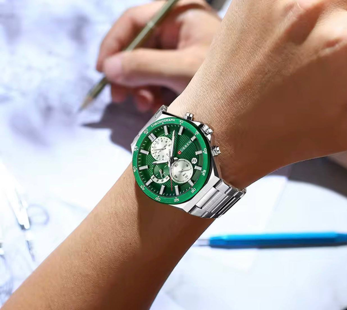 Montre Curren Chronographe Acier Inoxydable