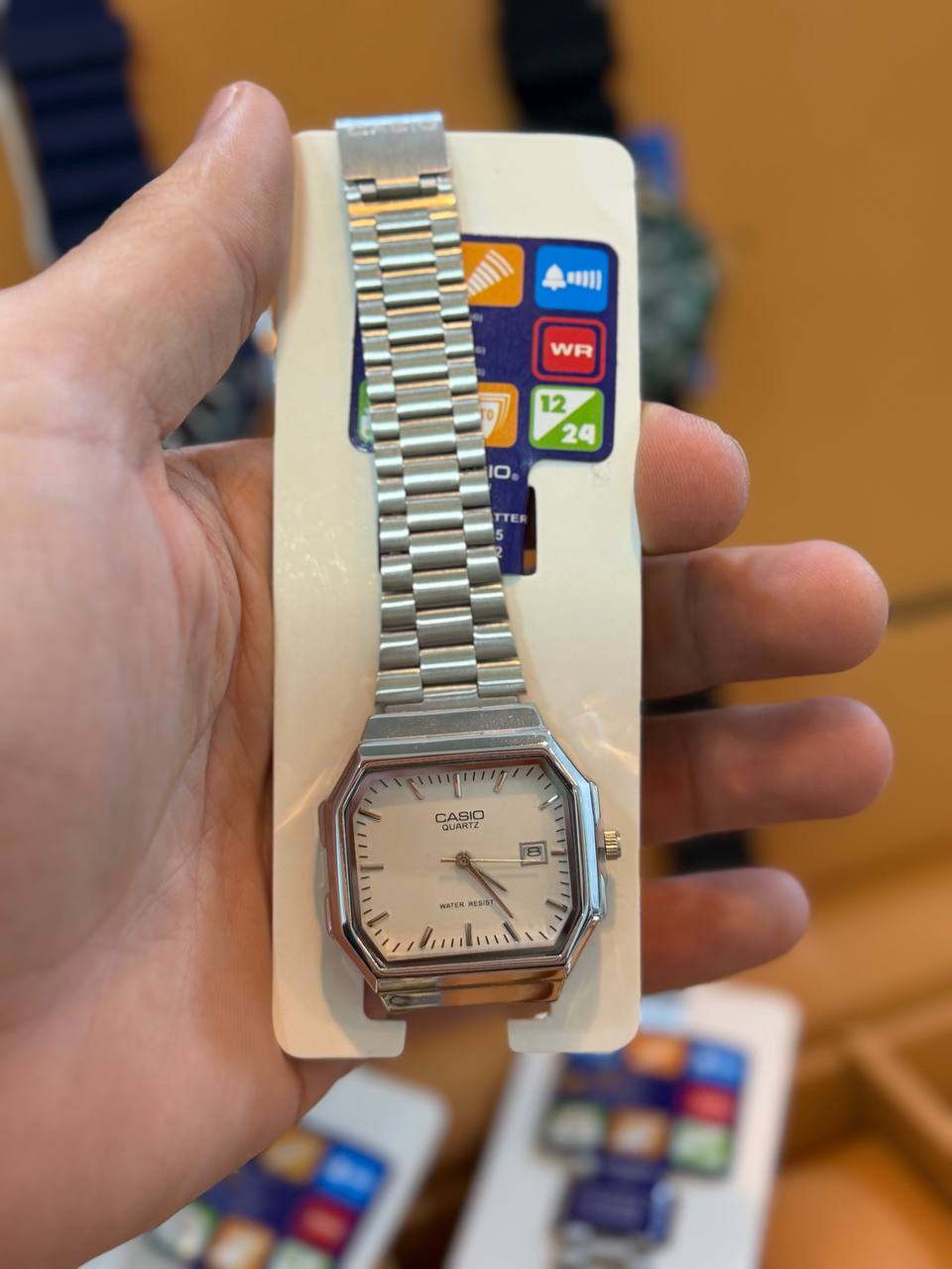 Montre Casio Classique Bracelet Acier