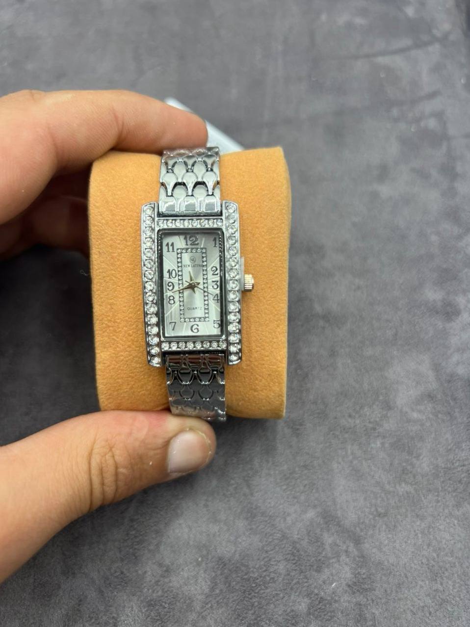 Montre Femme New Latina Strass