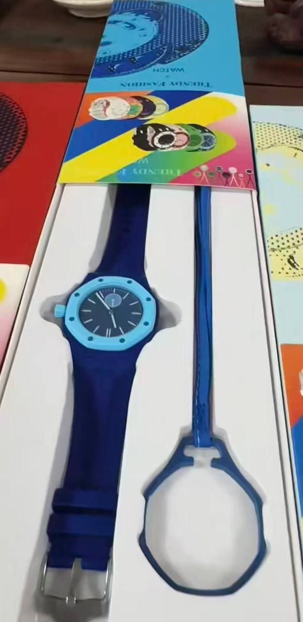 Royal Pop Swatch x AP 2026