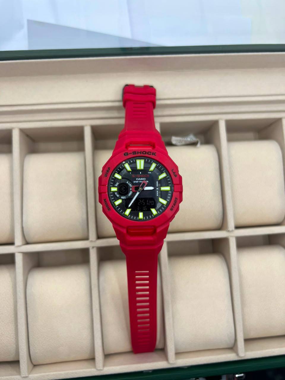 Montre G-Shock Sport Analogique-Digitale