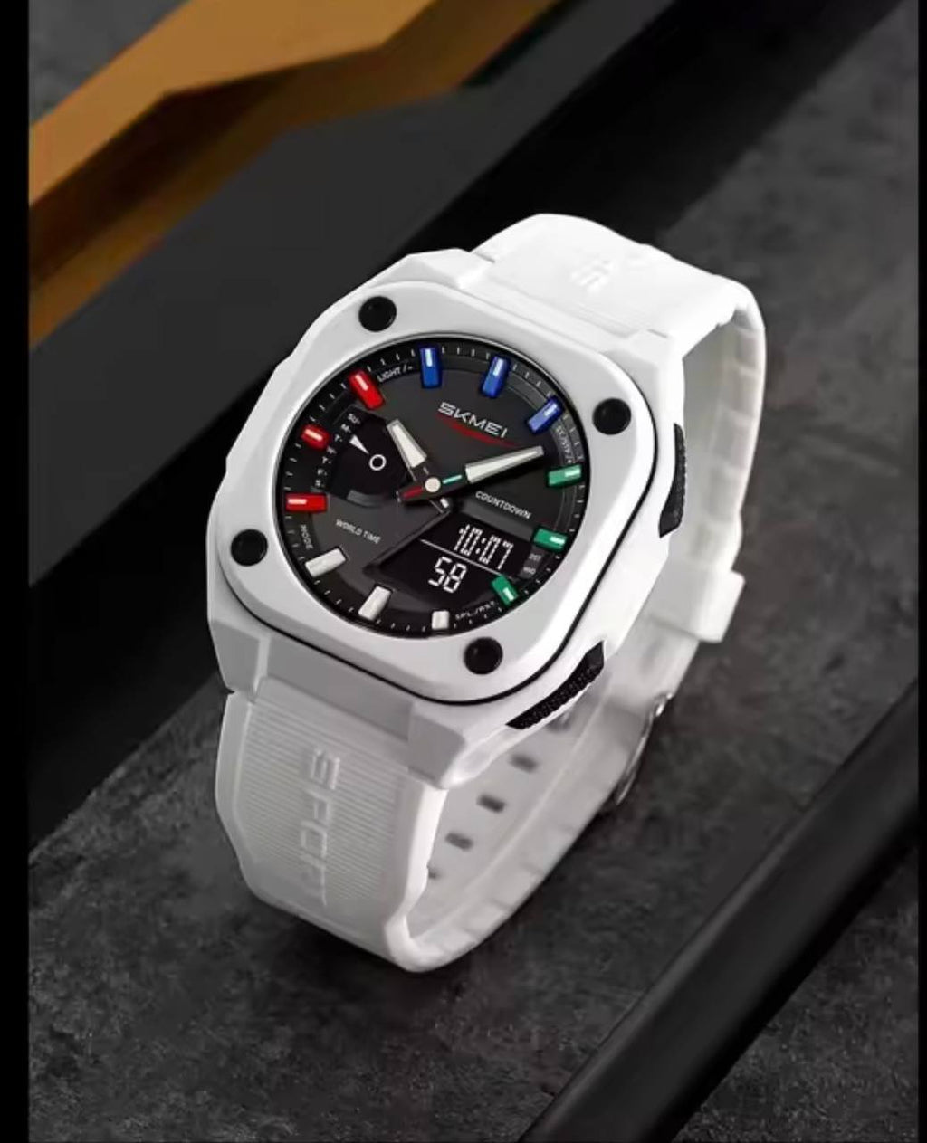 Montre Sport Design Robuste