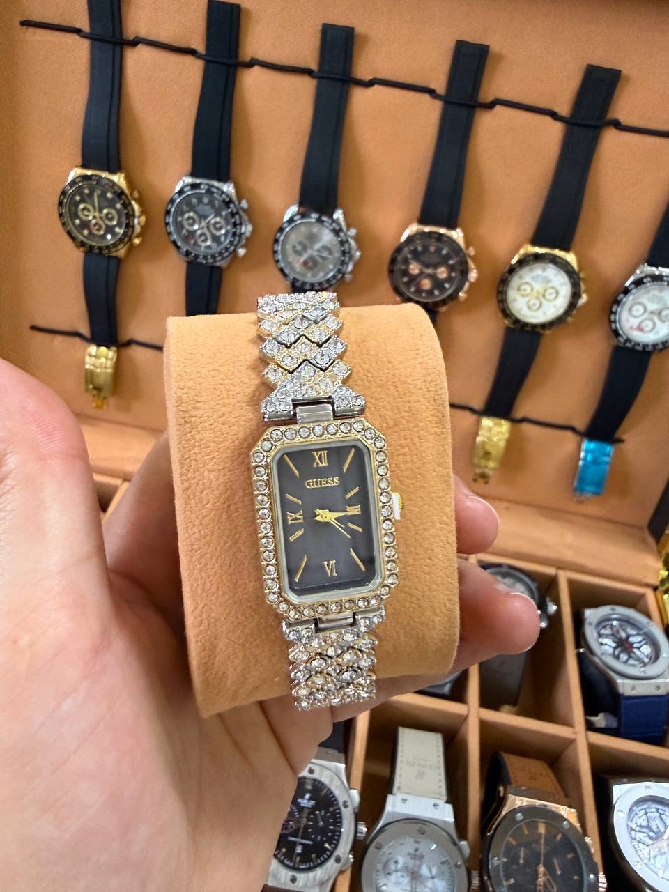 Montre Guess Strass Élégance
