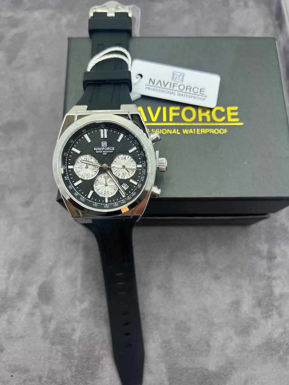 Montre Naviforce Chronographe Sport