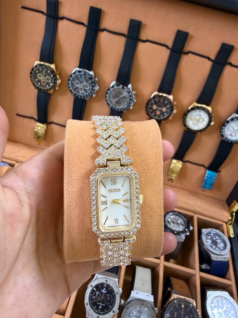 Montre Guess Strass Élégance
