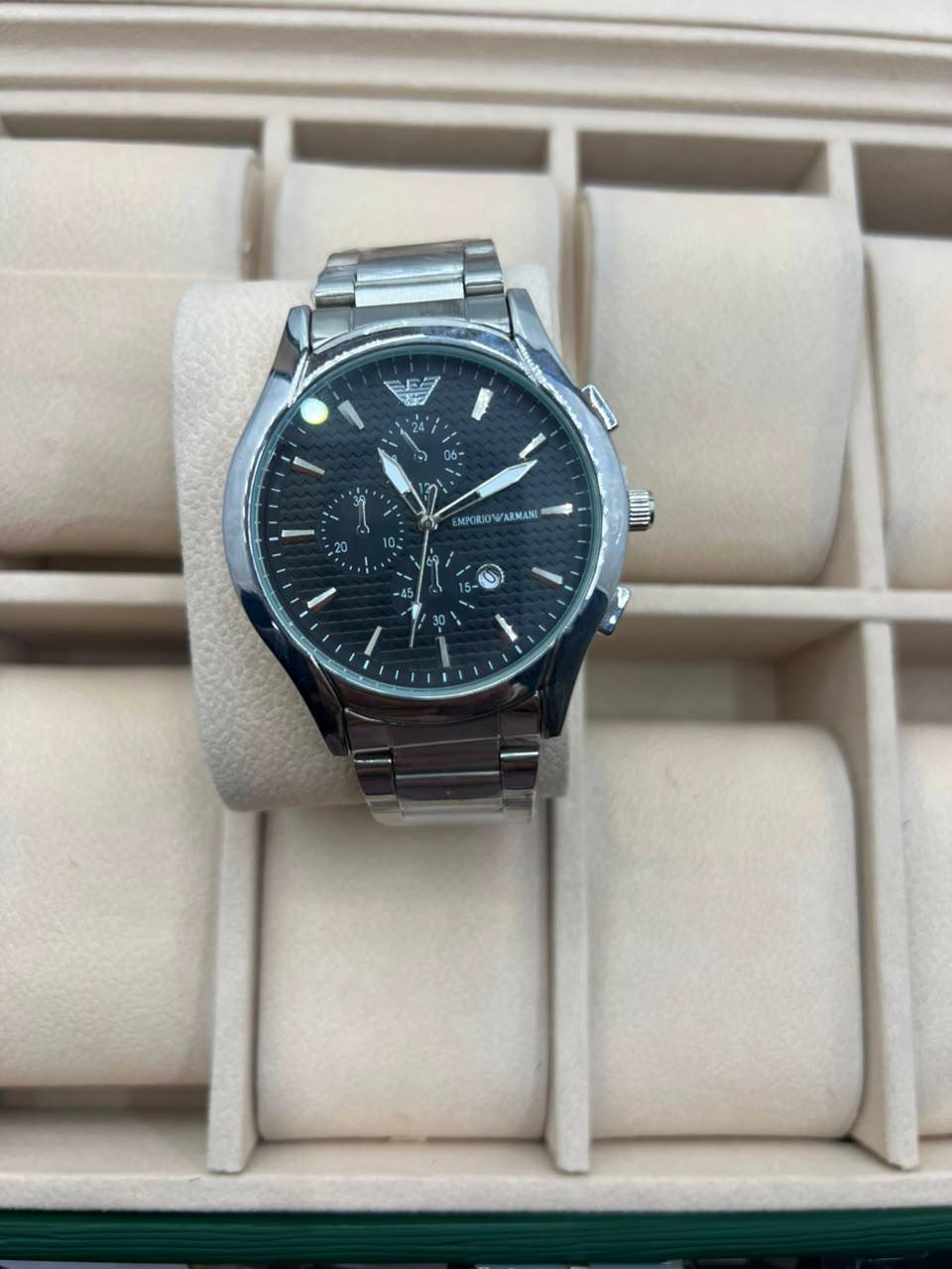 Montre Emporio Armani Chronographe Dateur