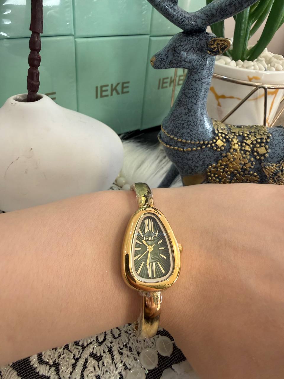 Montre Bracelet Serpent Élégance IEKE