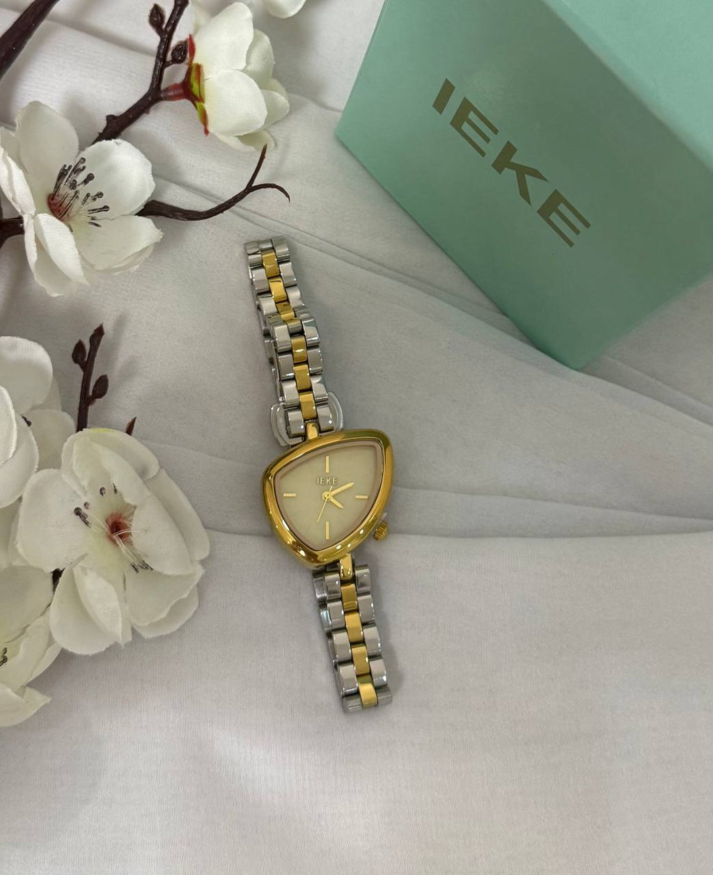 Montre IEKE Cœur Élégance