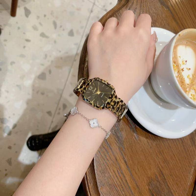 Montre Léopard Élégance Cacaxi