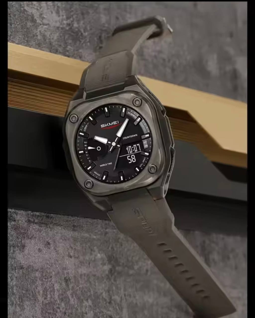 Montre Sport Design Robuste