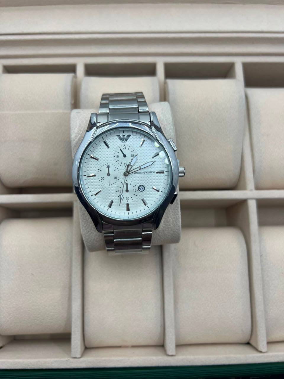 Montre Emporio Armani Chronographe Dateur