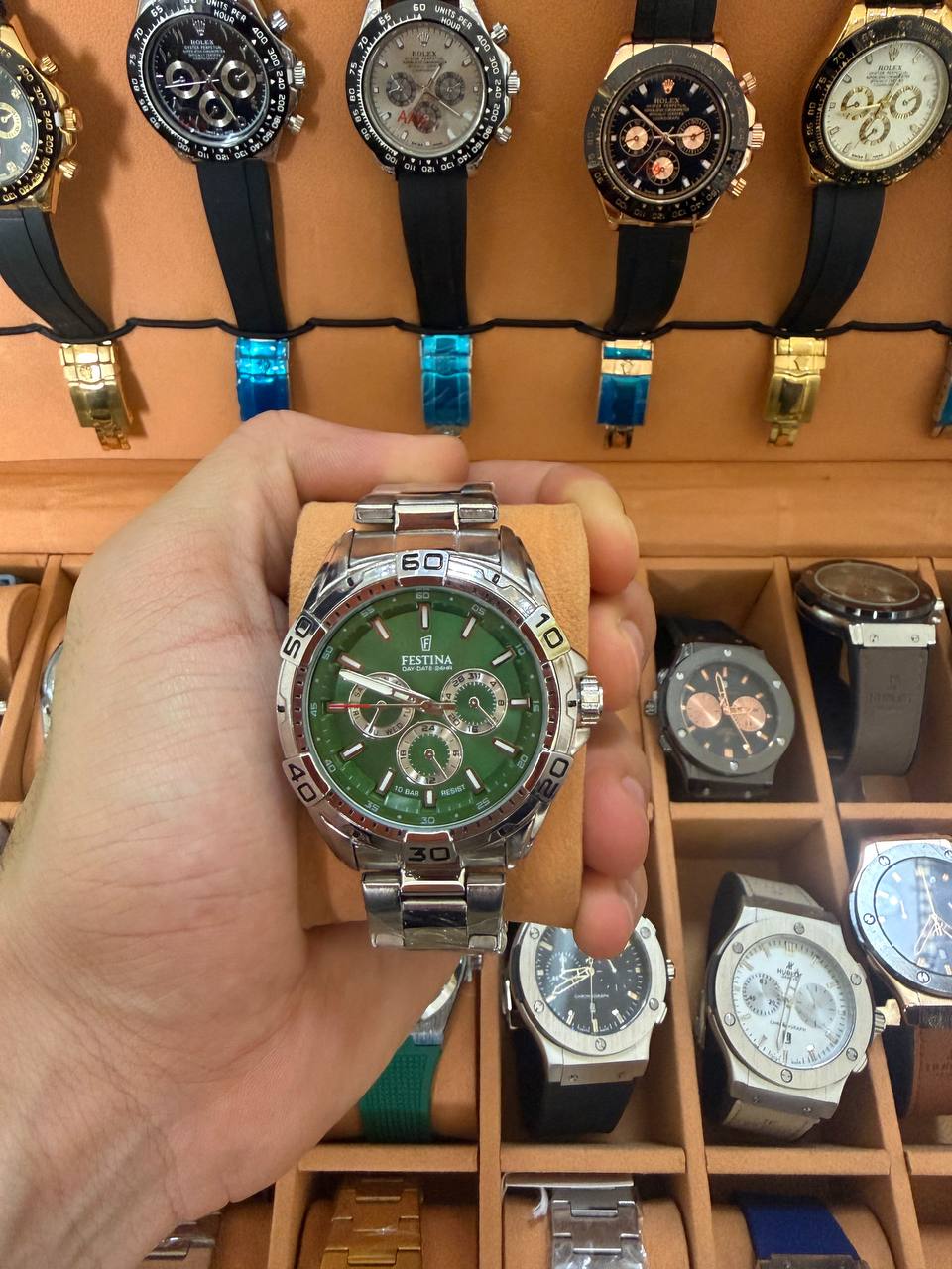 Montre Festina Chronographe Day-Date